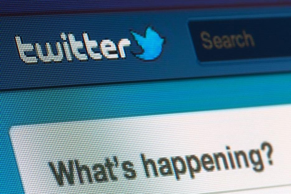 6 benefits of promoting your company on Twitter