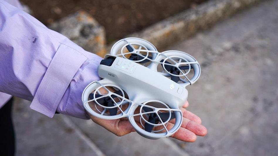 DJI Neo Drone Update New Features: Vertical Video and Faster Tracking for Social Media Creators