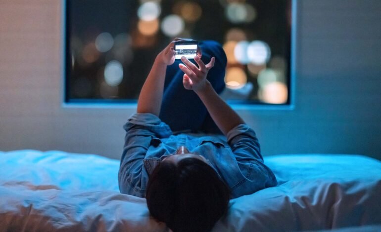 Digital Advertising - millennials use more mobile and less TV