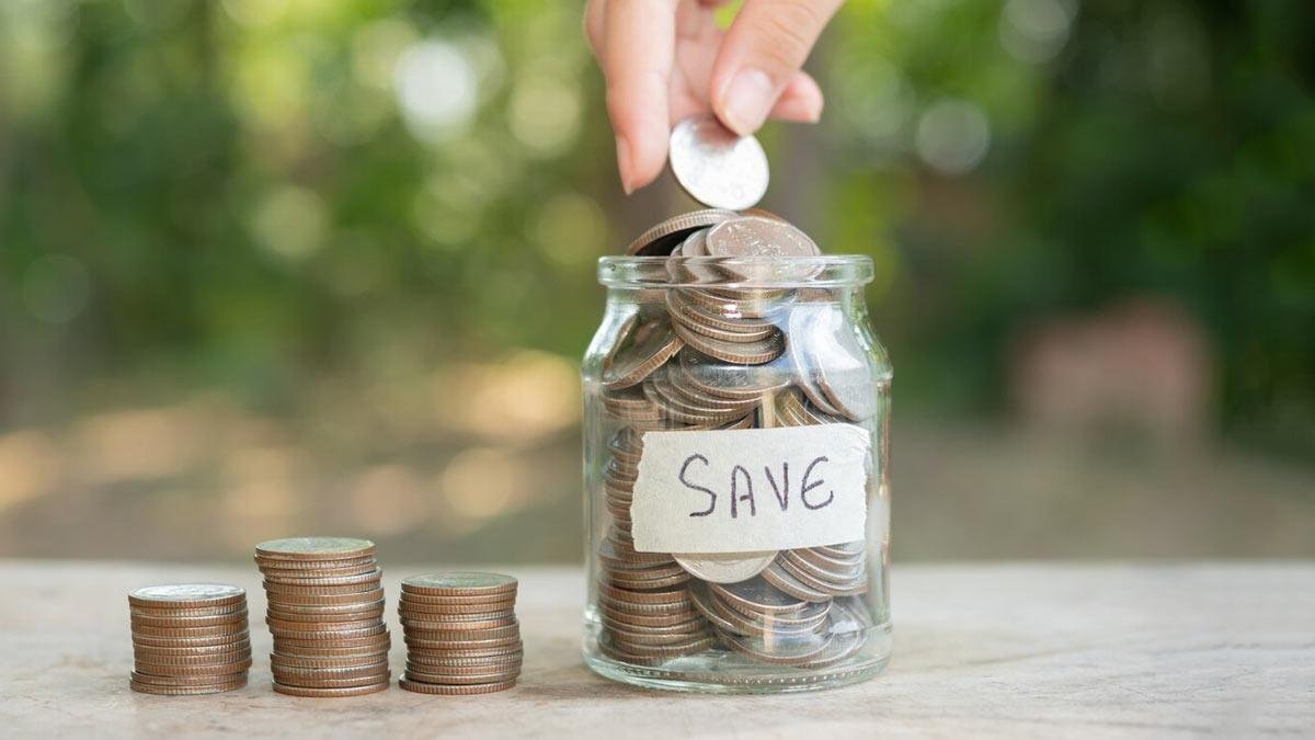 GoMyFinance.com Saving Money: Master Your Finances for Budgeting!