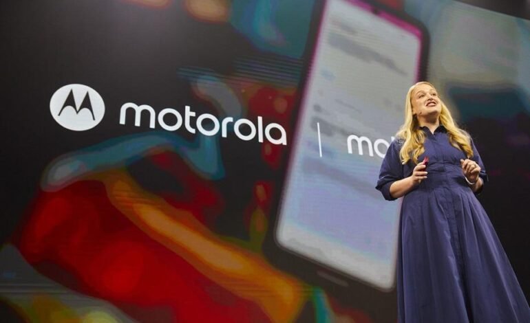 Motorola's AI-Enhanced Smart Connect Making Your Digital Life Smoother