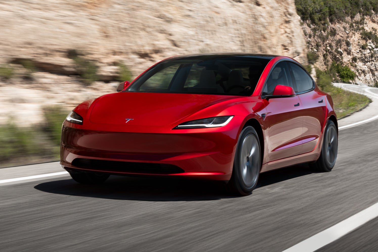 Tesla Model 3 alternative for 15,000 euros is a hit: But this e-car costs only 7,000 euros