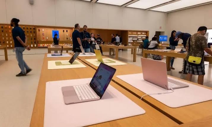 Apple Price hike